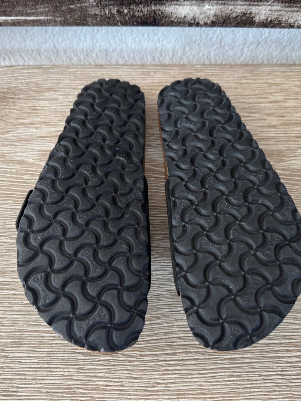 LN Birkenstock Madrid Big Buckle Sandals Black Nubuck *40* - Picture 5 of 6